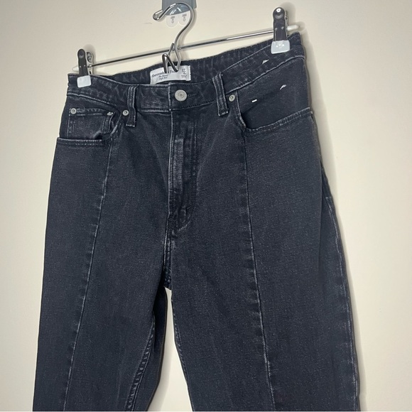 A+F The Skinny High Rise Curve Love Edgy Goth Split Hem Jeans - Picture 3 of 9